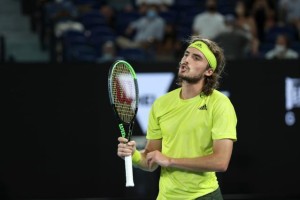 B体育官方网站-再度冲击澳网决赛未果 西西帕斯究竟还差在哪里？