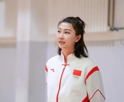 b体育官方下载-袁心玥，有新身份